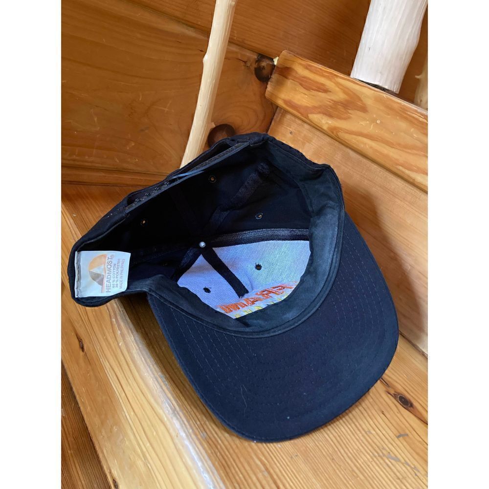 Hat    - Picture 3 of 4